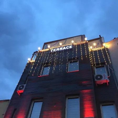 Modena * Κωνσταντινούπολη