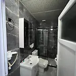 Modena Homestay szállás *